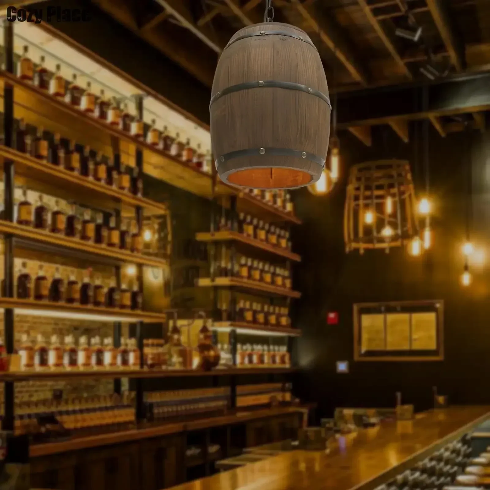 Wine & Beer Guayaquil - مصباح ريفي عتيق، ثريا خشبية معلقة،